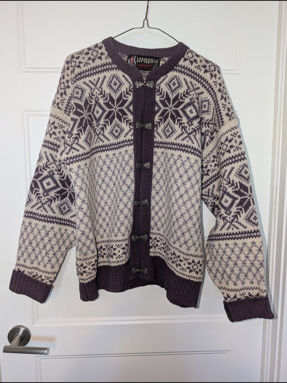 Lofoten Purple and Cream Scandinavian Toggle Cardigan